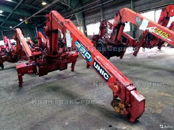 Кран-манипулятор UNIC 330