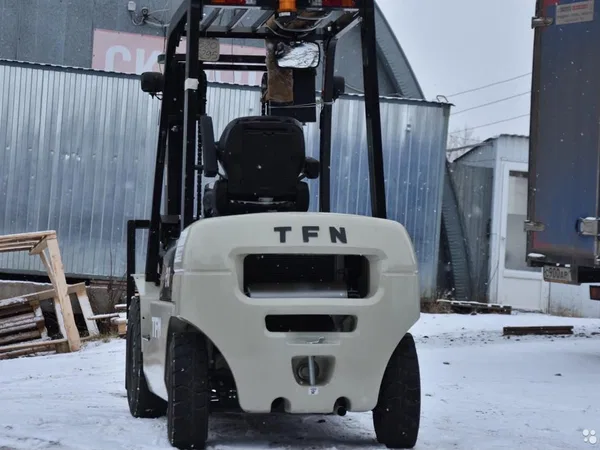 Вилочный погрузчик TFN СРСD25