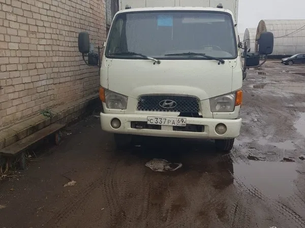 Промтоварный фургон Hyundai HD78
