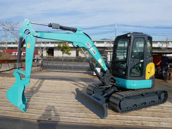 Мини-экскаватор Kubota U40-6