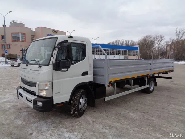 Бортовой автомобиль Mitsubishi Fuso Canter TF