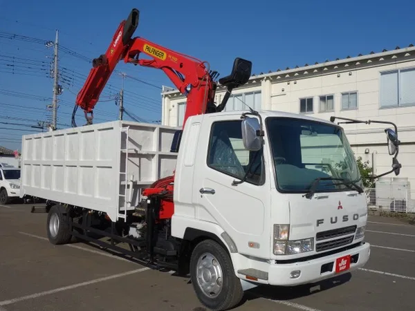 Металловоз (ломовоз)  Mitsubishi FUSO