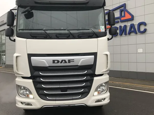 Седельный тягач DAF XF480
