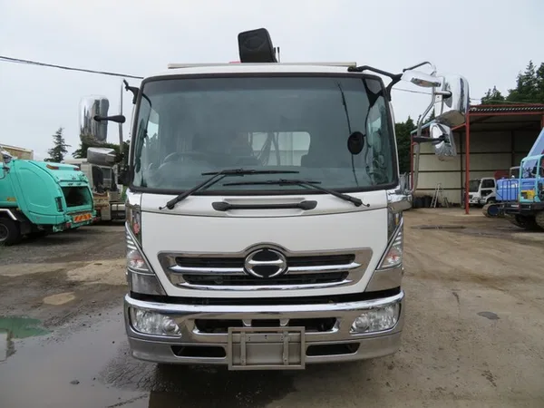 Металловоз (ломовоз) HINO Ranger