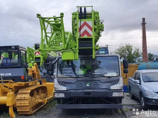Автокран Zoomlion ZTC800