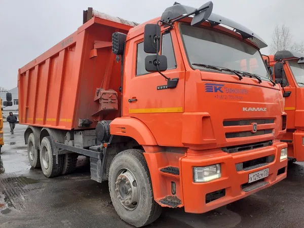 Самосвал КамАЗ 6520-43