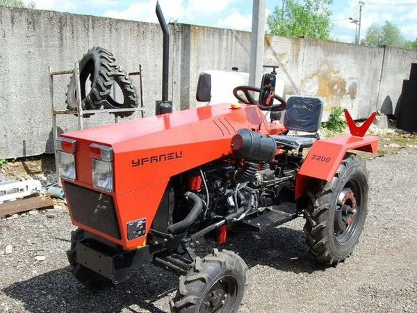 Мини-трактор Уралец 2200Б