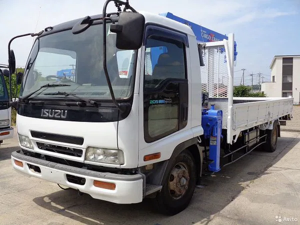 Бортовой грузовик с КМУ ISUZU Forward