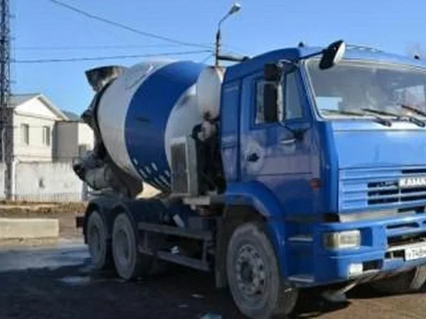 Автобетоносмеситель КамАЗ 6520