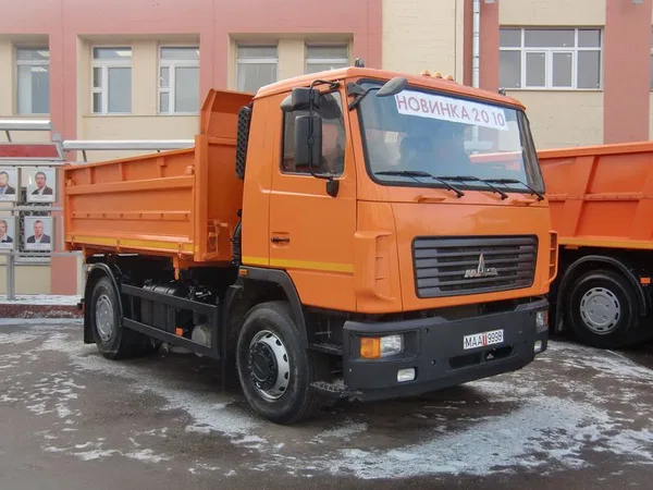 Самосвал МАЗ 5550В5-420-021
