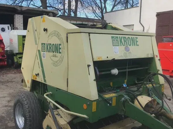Пресс-подборщик Krone KR125
