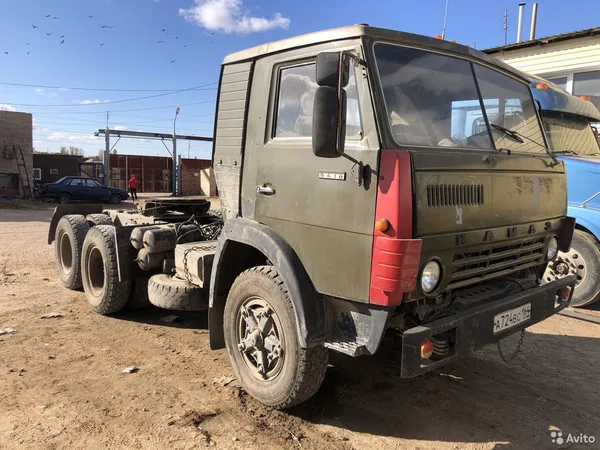 Седельный тягач Камаз 5410