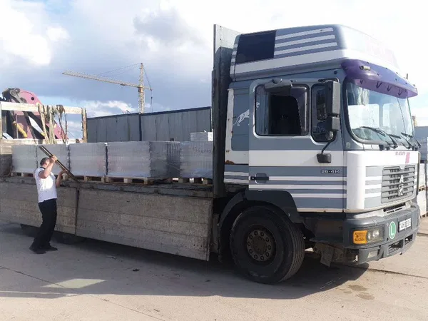 Бортовой грузовик с КМУ MAN F2000 с КМУ PalFinger 16000