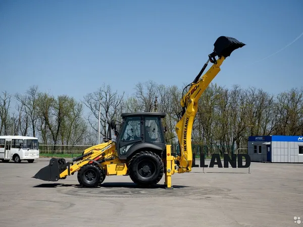 Экскаватор-погрузчик New Holland B80B