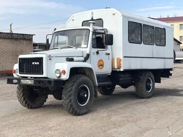 Вахтовый автобус ГАЗ 32841