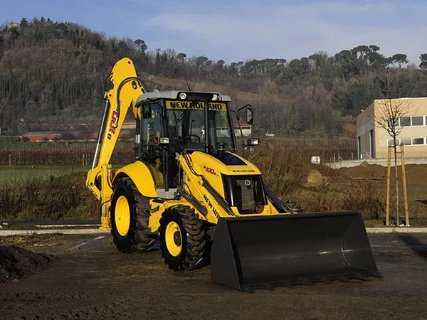 Экскаватор-погрузчик New Holland B100B