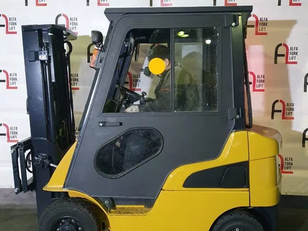 Вилочный погрузчик Caterpillar DР18NТ