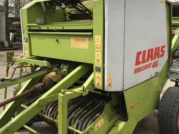 Пресс-подборщик Claas Rollant 44