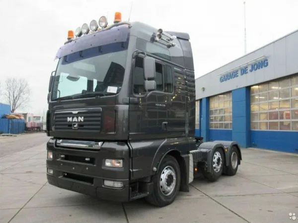 Седельный тягач MAN TGA 26-530