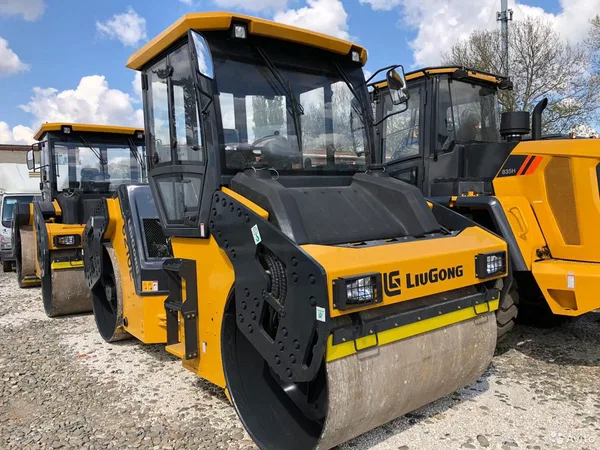 Двухвальцовый каток LiuGong CLG 6208E
