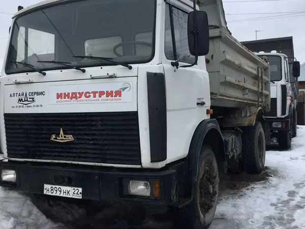 Самосвал МАЗ 5551