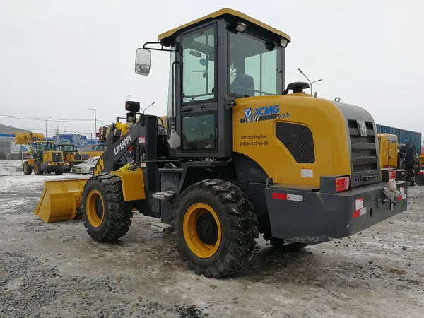 Фронтальный погрузчик XCMG LW180KN