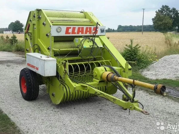Пресс-подборщик Claas Rolland 44