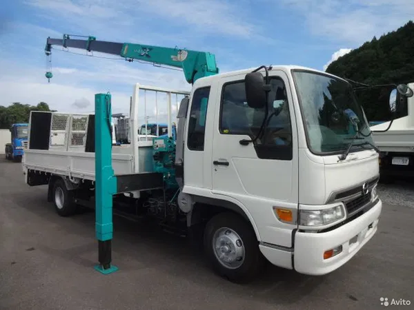 Эвакуатор HINO Ranger с КМУ