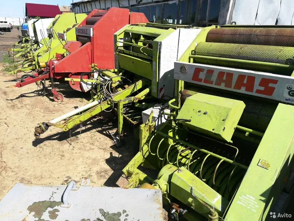 Пресс-подборщик Claas Rollant 44