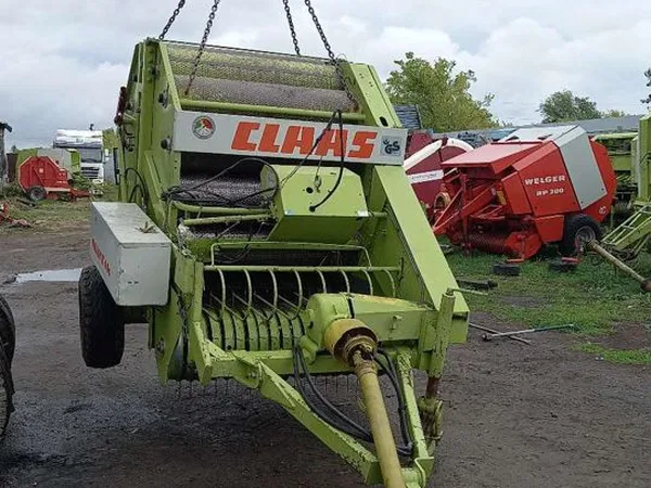 Пресс-подборщик Claas Rollant 44