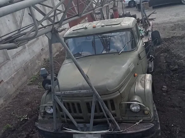 Мобильная буровая установка ЗИЛ 131 УРБ-2.5