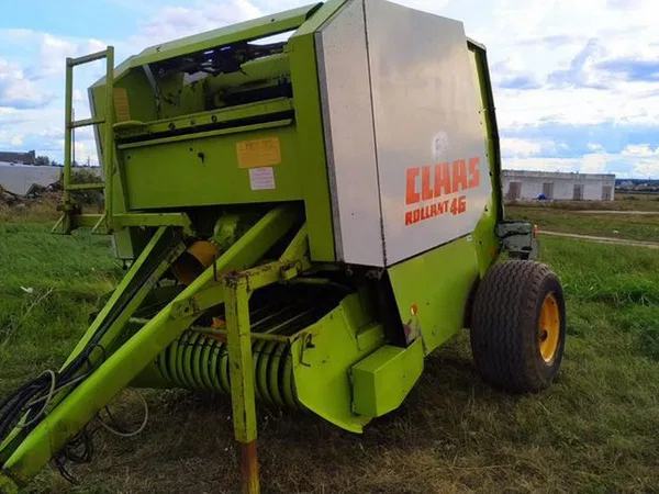 Пресс-подборщик Claas Rollant 46