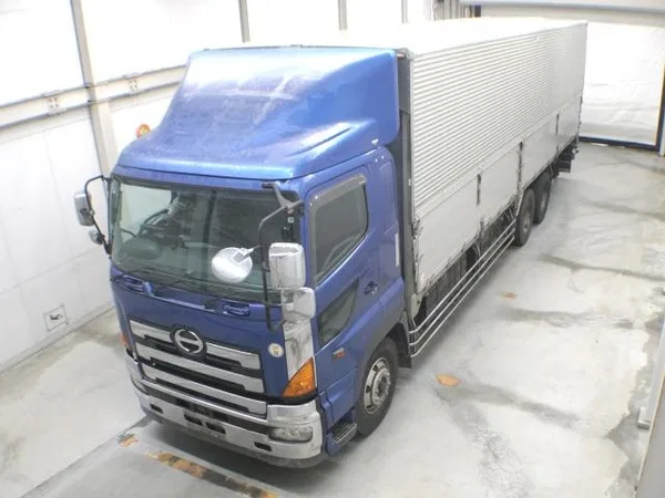 Грузовой фургон HINO Profia
