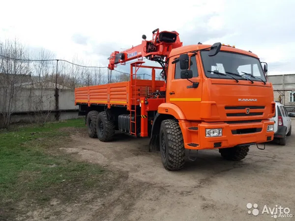Бортовой грузовик с КМУ КамАЗ 43118 с КМУ Kanglim 1256GII