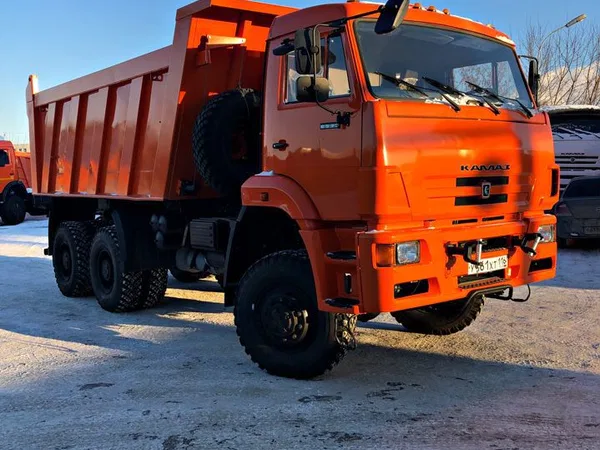 Самосвал КамАЗ 6522