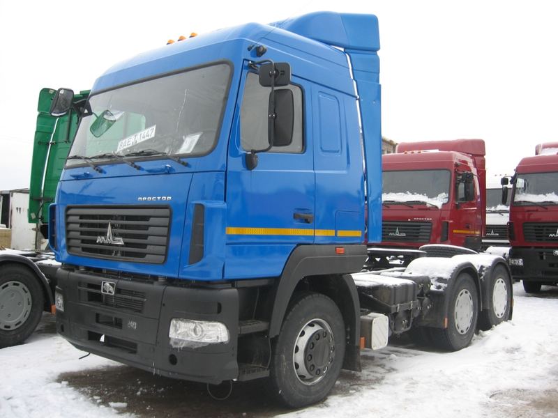 Седельный тягач МАЗ 6430В9-1420-012