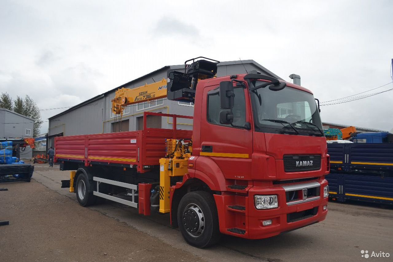 Бортовой грузовик с КМУ КамАЗ 5325-1001-69 с КМУ Soosan SCS746L