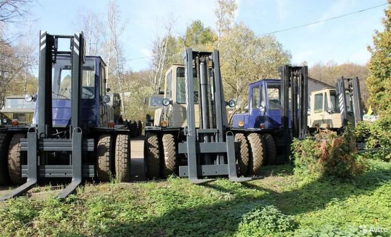 Вилочный погрузчик Львовский погрузчик