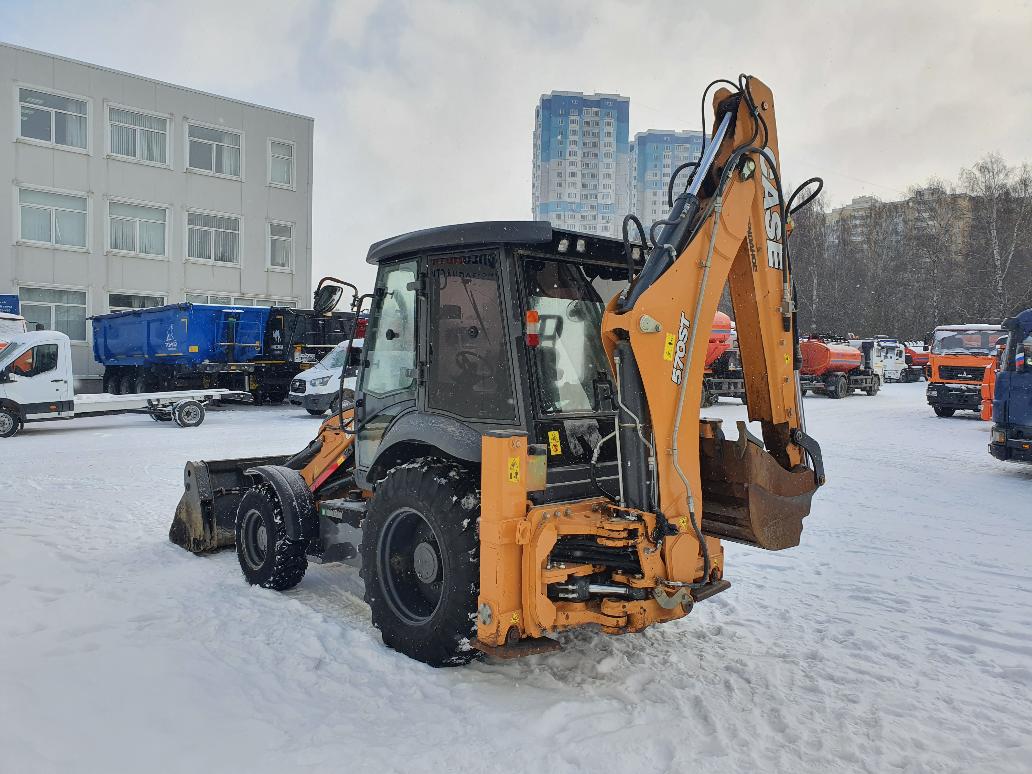 Экскаватор-погрузчик Case 570 ST