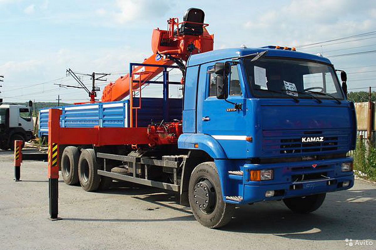 Бортовой грузовик с КМУ КамАЗ 65117-48 с КМУ Kanglim KS2056