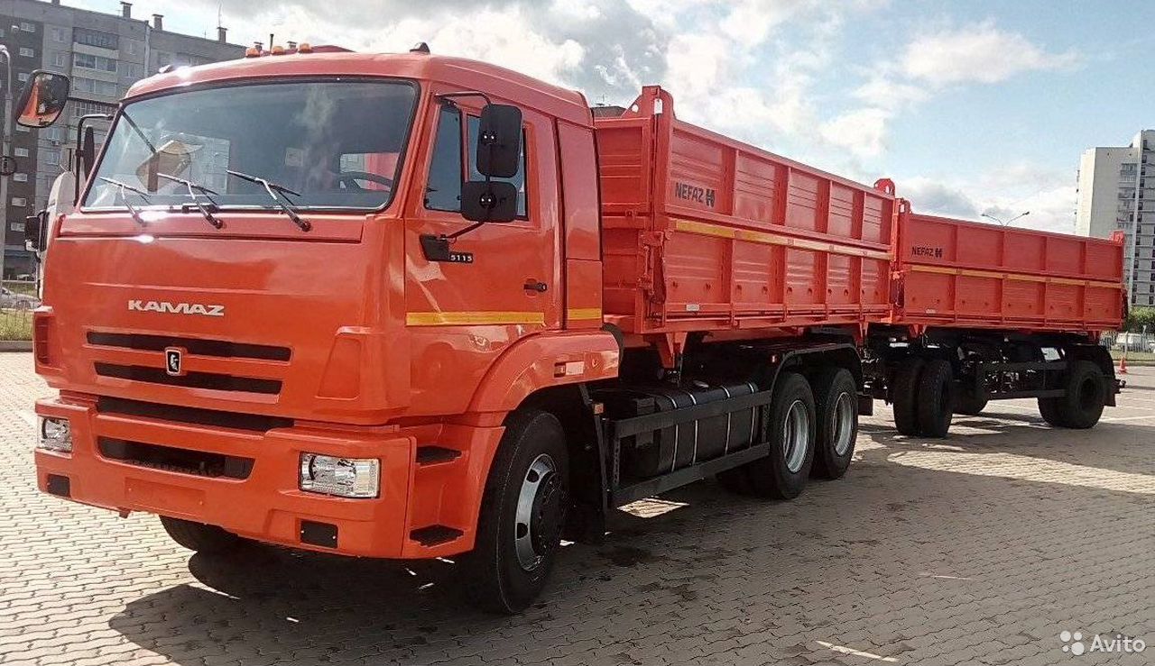 Зерновоз КамАЗ 45143 с прицепом Нефаз 8560