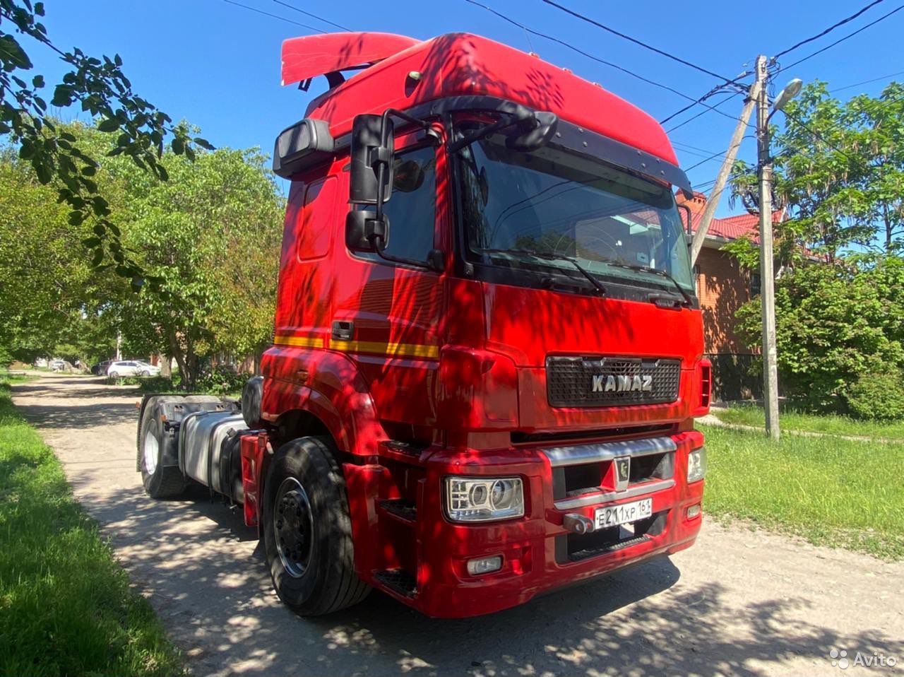 Седельный тягач Камаз 5490-S5