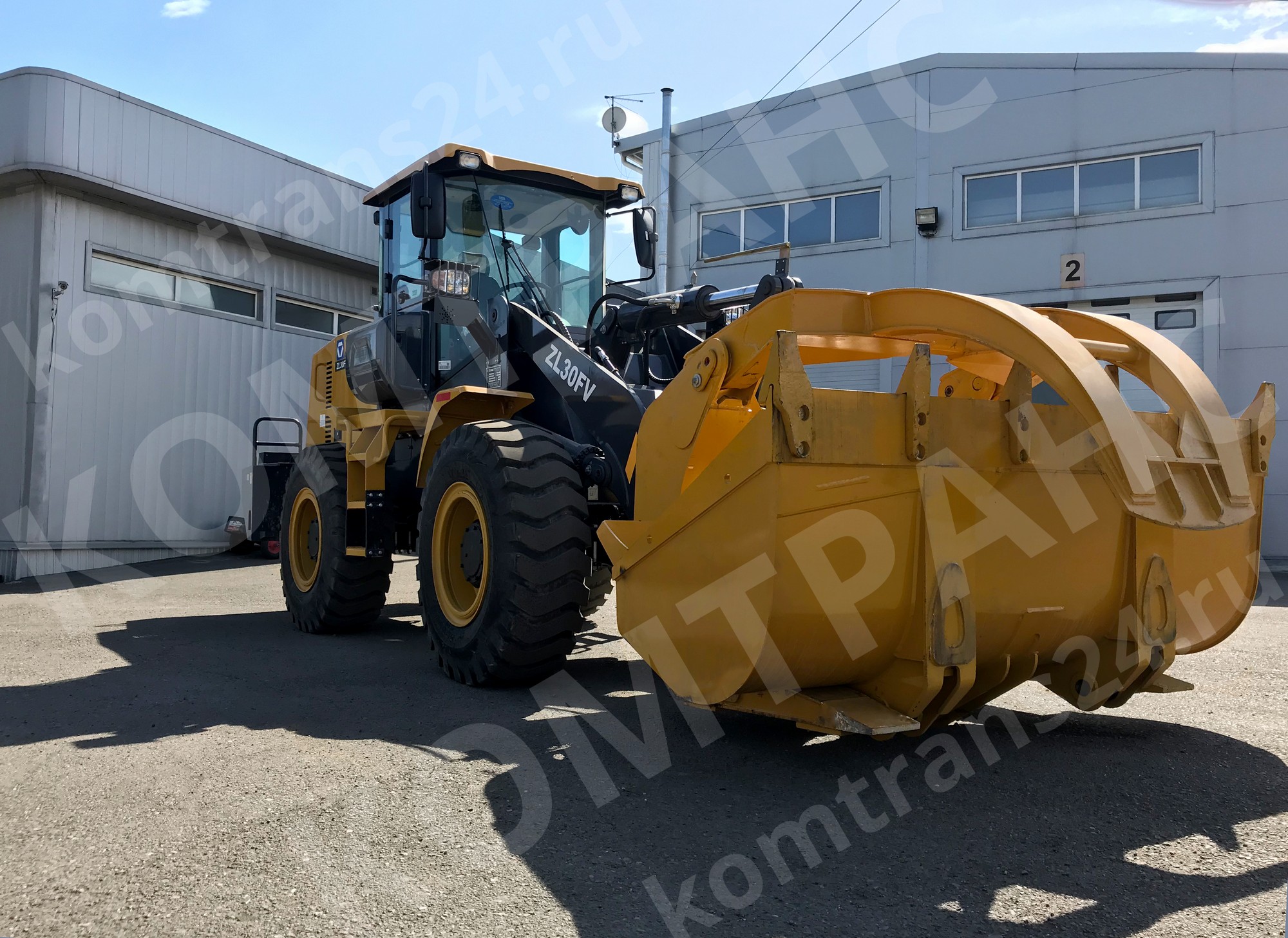 Фронтальный погрузчик XCMG ZL30FV