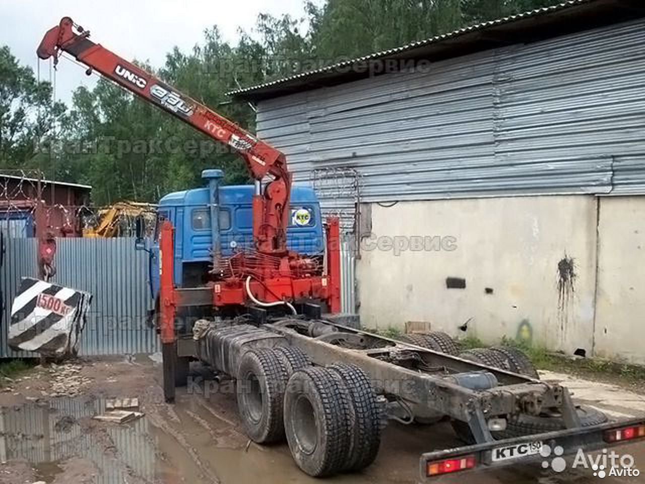 Кран-манипулятор UNIC 330
