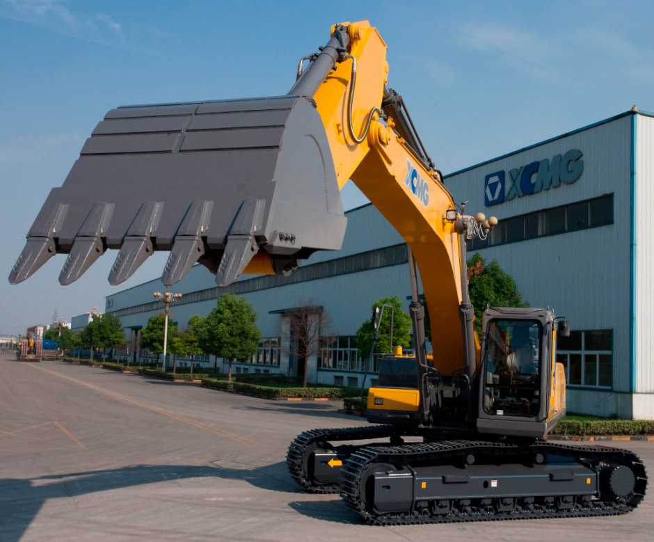 Гусеничный экскаватор XCMG XE370CA