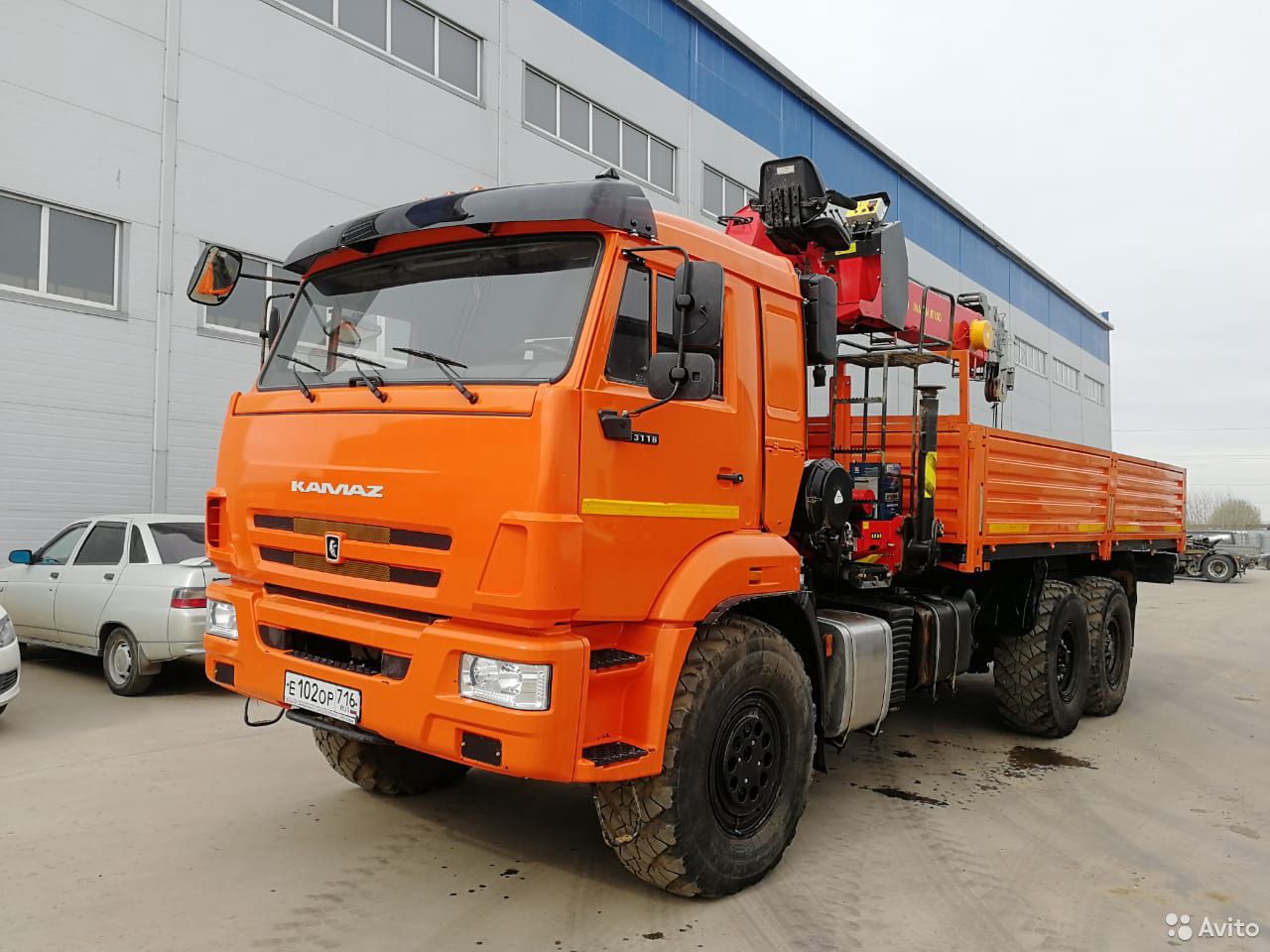 Бортовой грузовик с КМУ КамАЗ 780542