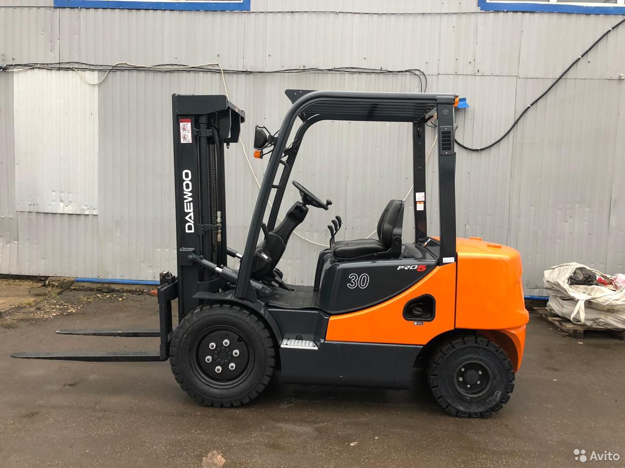 Вилочный погрузчик Doosan D30-5
