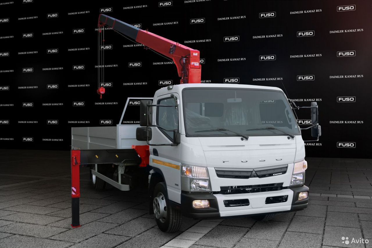 Бортовой грузовик с КМУ Fuso Canter TF