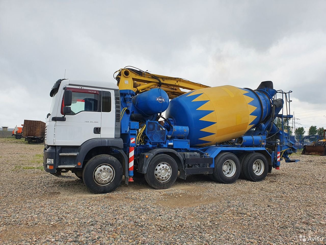 Автобетононасос CIFA Magnum 24 R4S80 на шасси MAN
