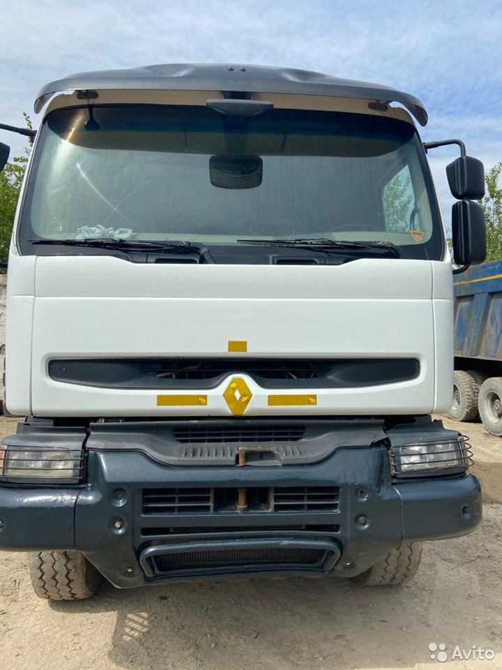 Самосвал Renault Kerax